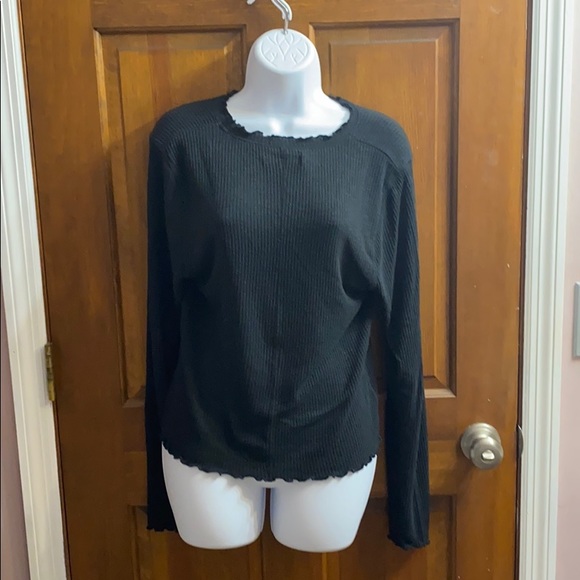 Black Ribbed Top - Picture 1 of 4